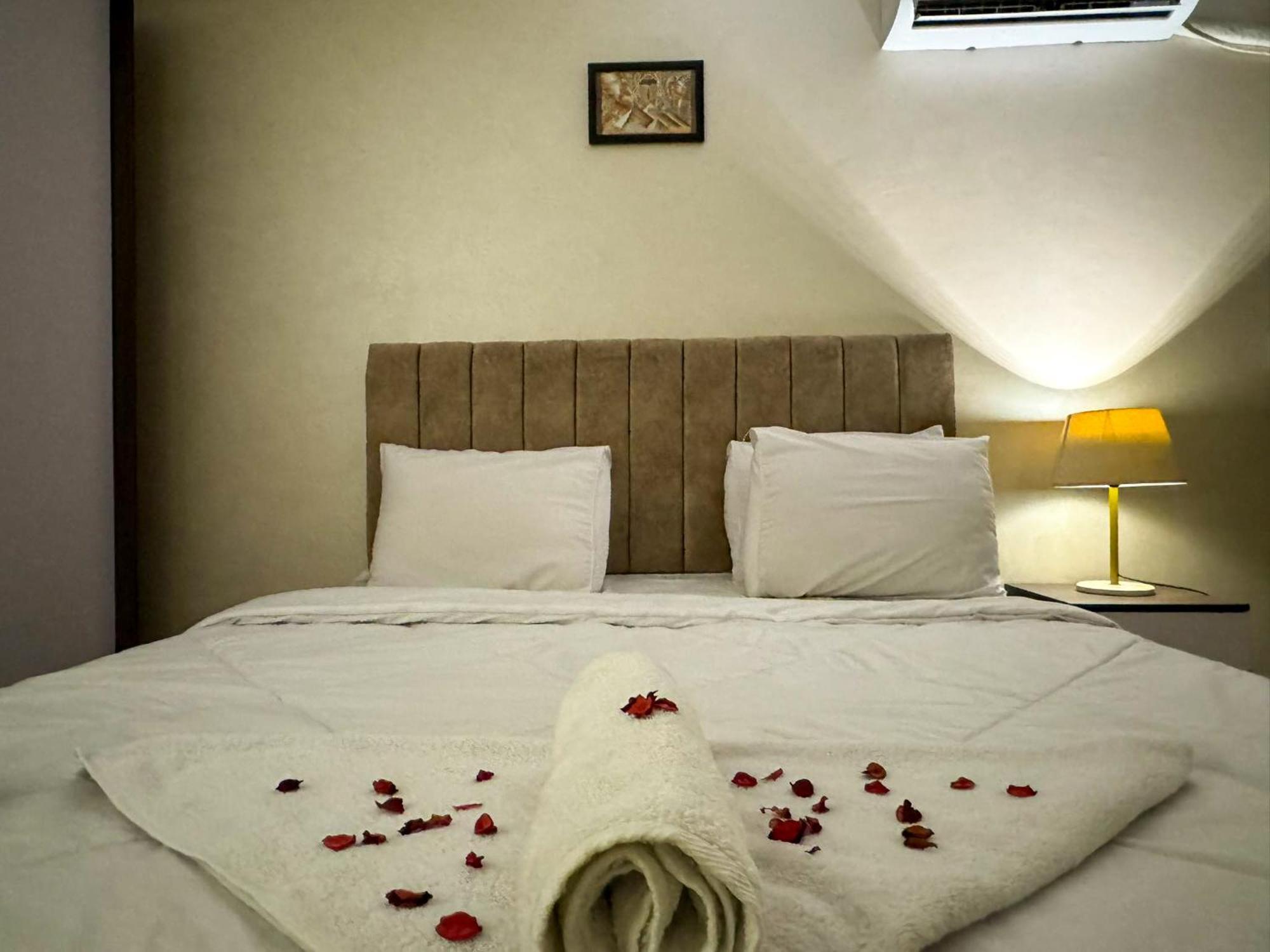 Jumeirah Pyramids View Inn Kafret el-Gabal Habitación foto